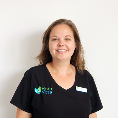 vista-vets-in-chelmsford-meet-the-team-hollie-dalton